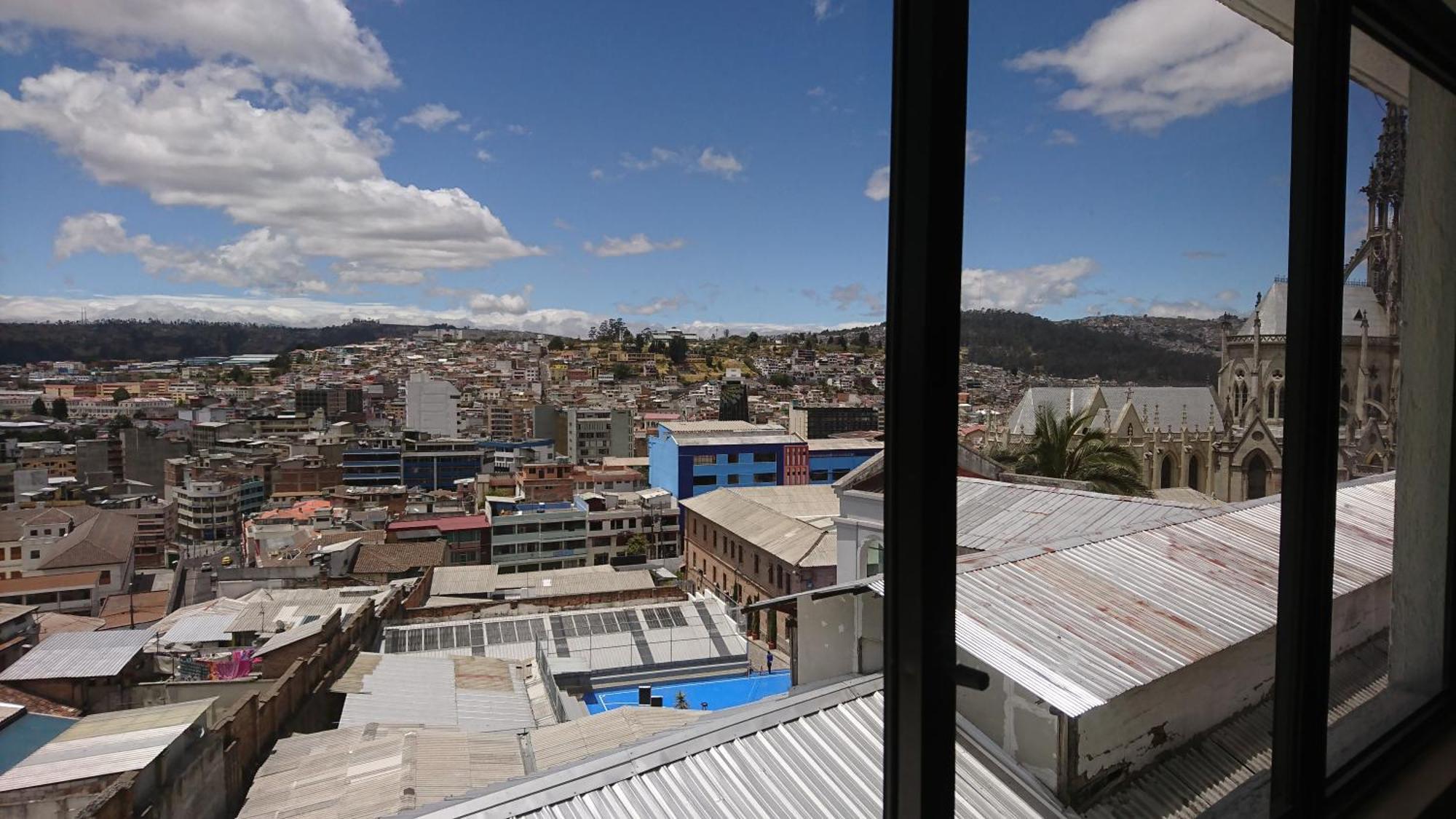 Tin House Quito Hotel Luaran gambar