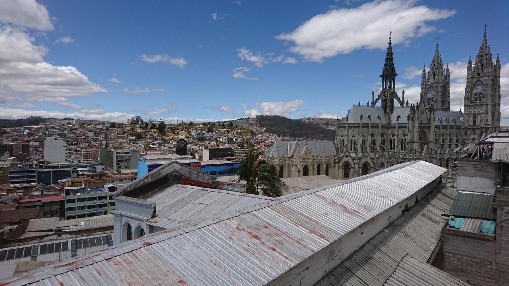 Tin House Quito Hotel Luaran gambar