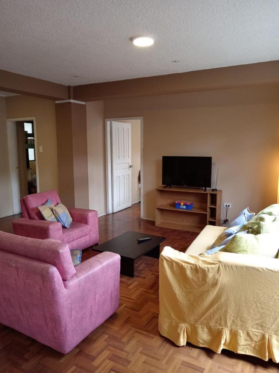 Tin House Quito Hotel Luaran gambar