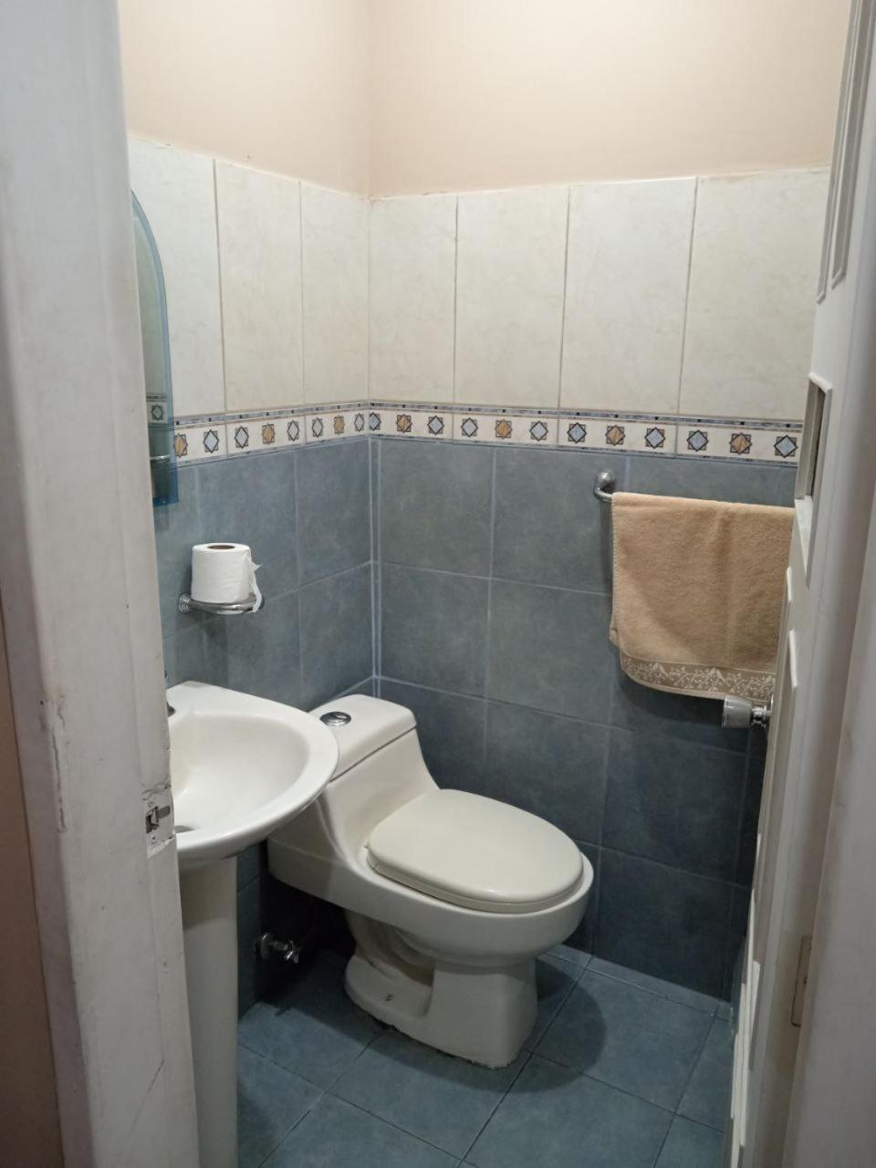 Tin House Quito Hotel Luaran gambar